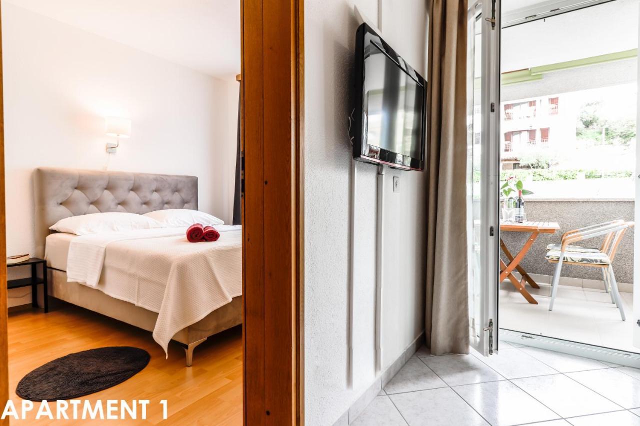 Maestral Apartments Vrsar Exterior photo